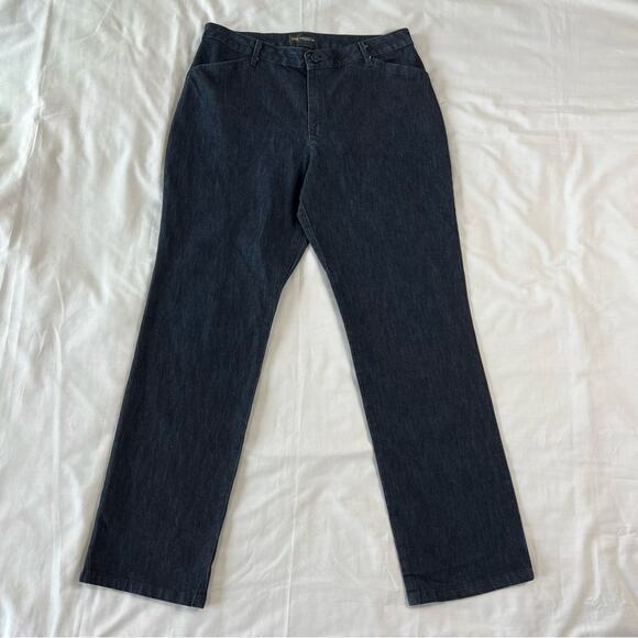 Lee Women's 12 Medium Relaxed Fit Straight Leg Mid Rise Dark Wash Jeans - Picture 2 of 9